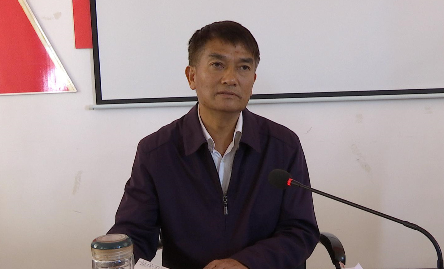 d8122bb7bb5a30d92d815e338f83ce8d_副本.jpg